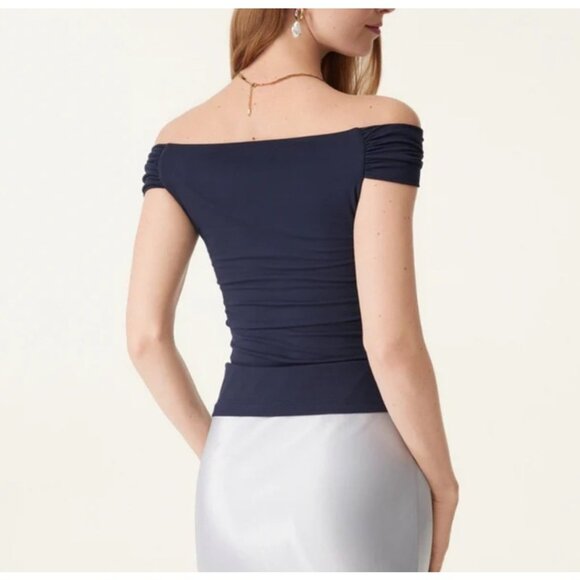 OGL Eco-SkinKiss Multi-wear Versatile Necklines Brami Top Sz Medium Womens Black - Picture 13 of 15